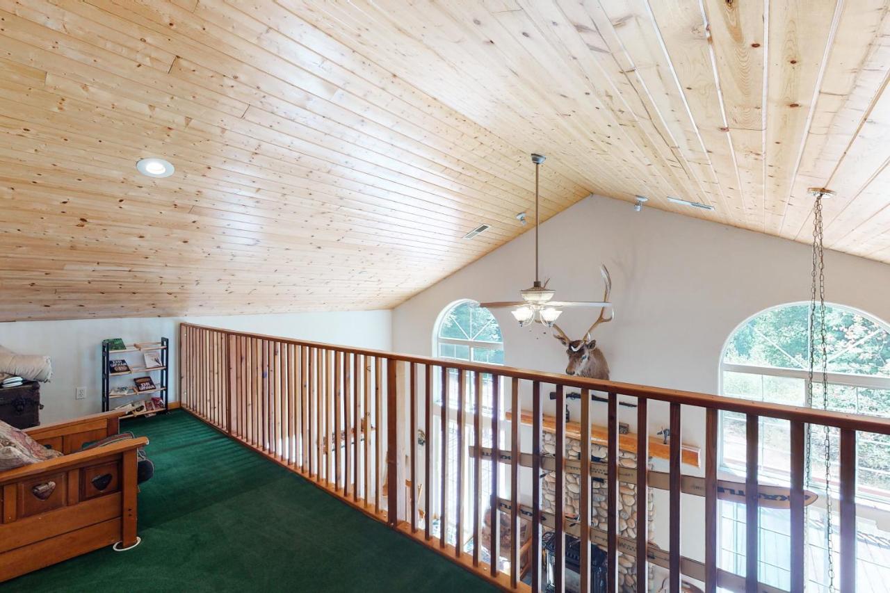 Papas Mountain Villa Shaver Lake Bagian luar foto